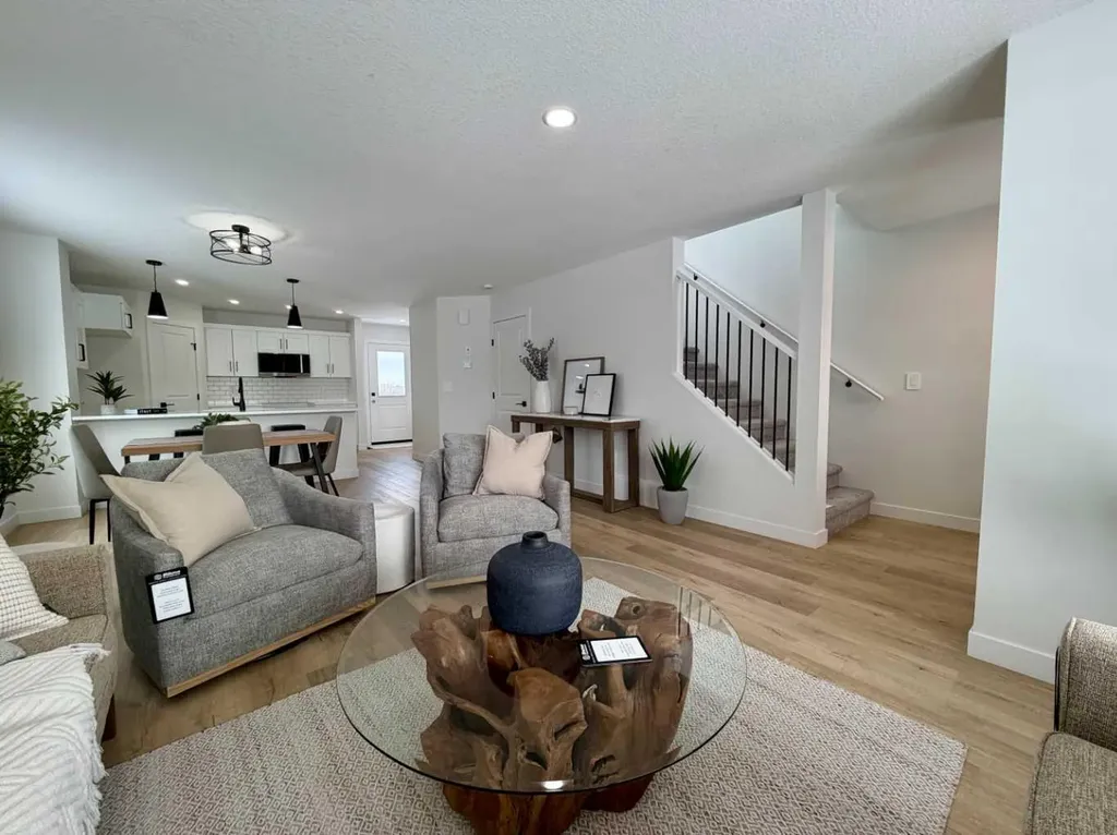 8570 72 Avenue Grande Prairie AB T8X 0N9