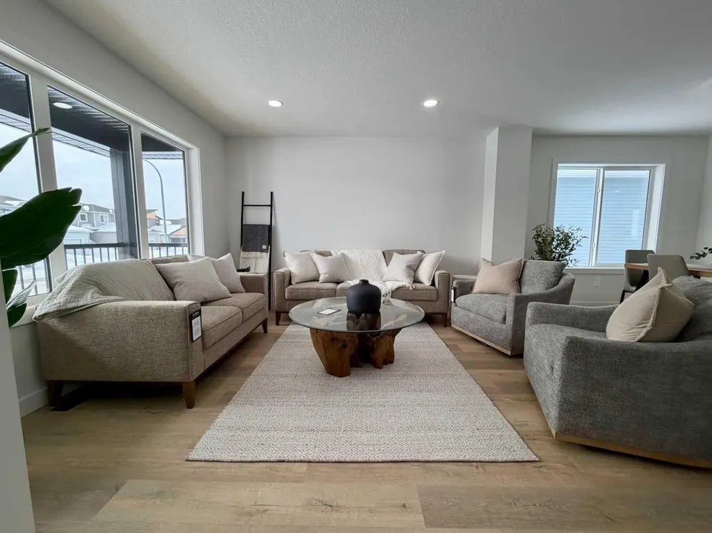8570 72 Avenue Grande Prairie AB T8X 0N9
