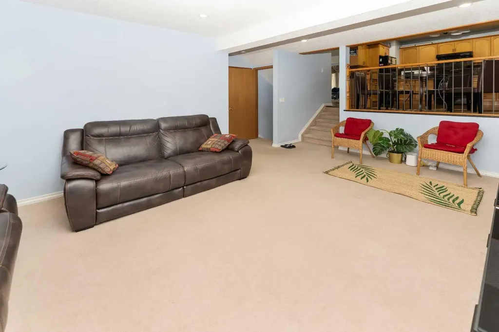 18 Coral Sands Place NE Calgary AB T3J3J3