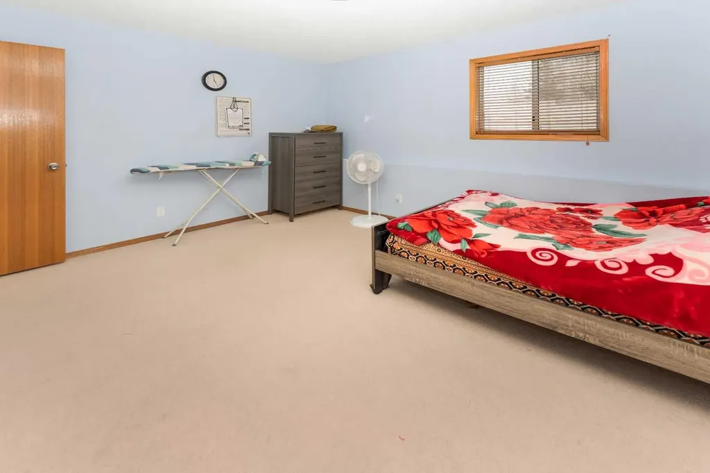 18 Coral Sands Place NE Calgary AB T3J3J3