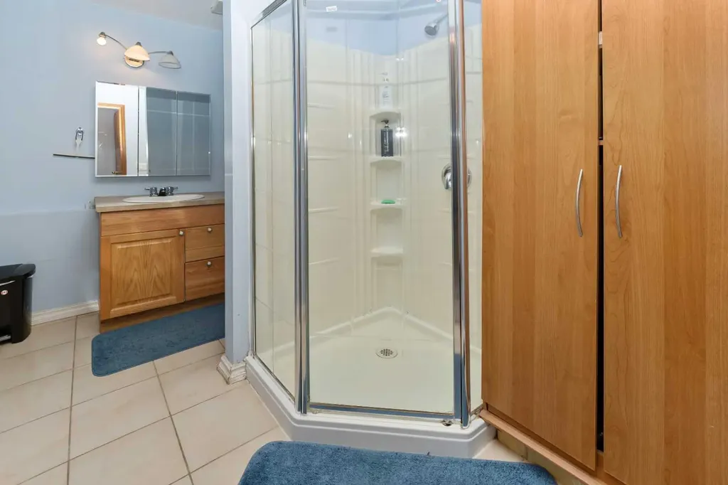 18 Coral Sands Place NE Calgary AB T3J3J3