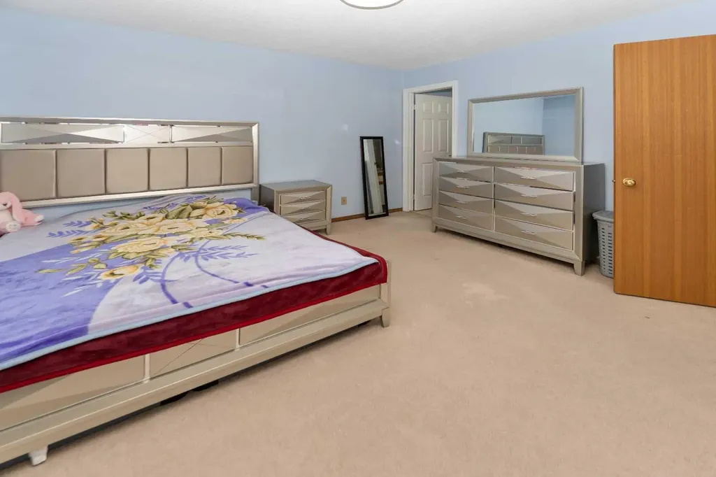 18 Coral Sands Place NE Calgary AB T3J3J3