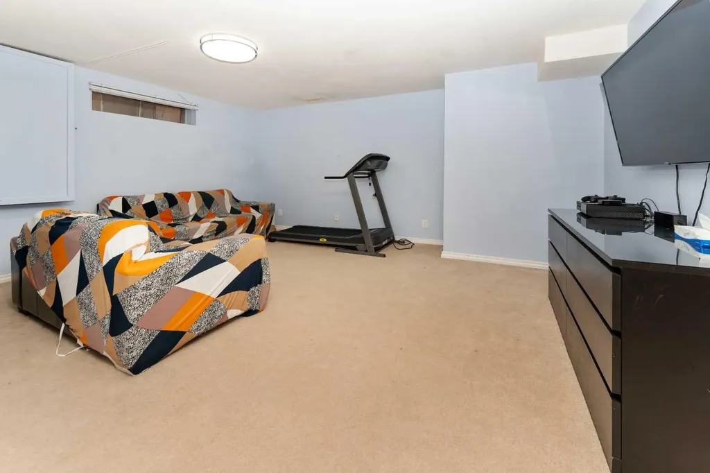 18 Coral Sands Place NE Calgary AB T3J3J3