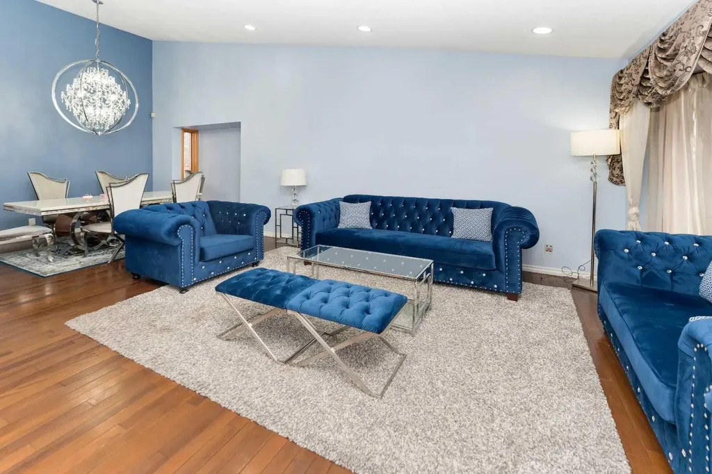 18 Coral Sands Place NE Calgary AB T3J3J3