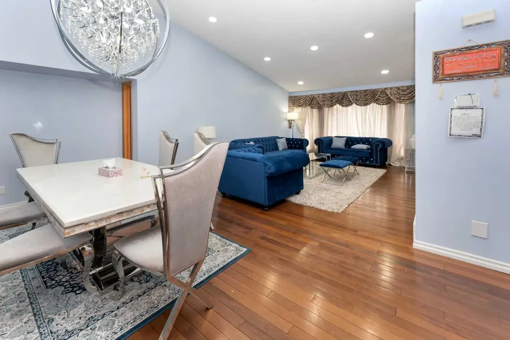 18 Coral Sands Place NE Calgary AB T3J3J3