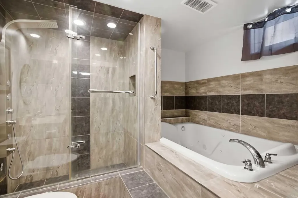 527 Athlone Road SE Calgary AB T2H 1V8