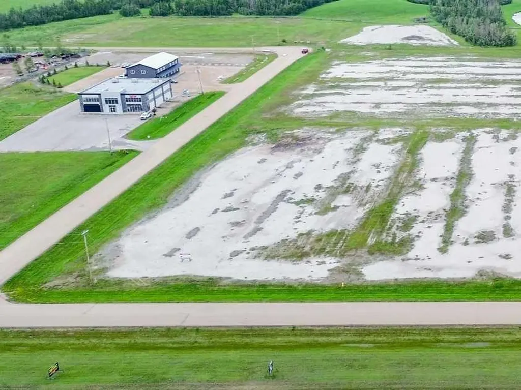 7501 50 Avenue Stettler AB T4K 0B3