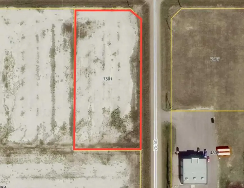 7501 50 Avenue Stettler AB T4K 0B3
