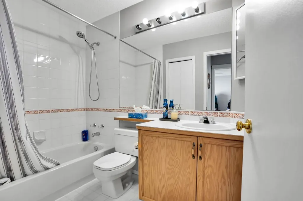 94 Inverness Park SE Calgary AB T2Z3E1