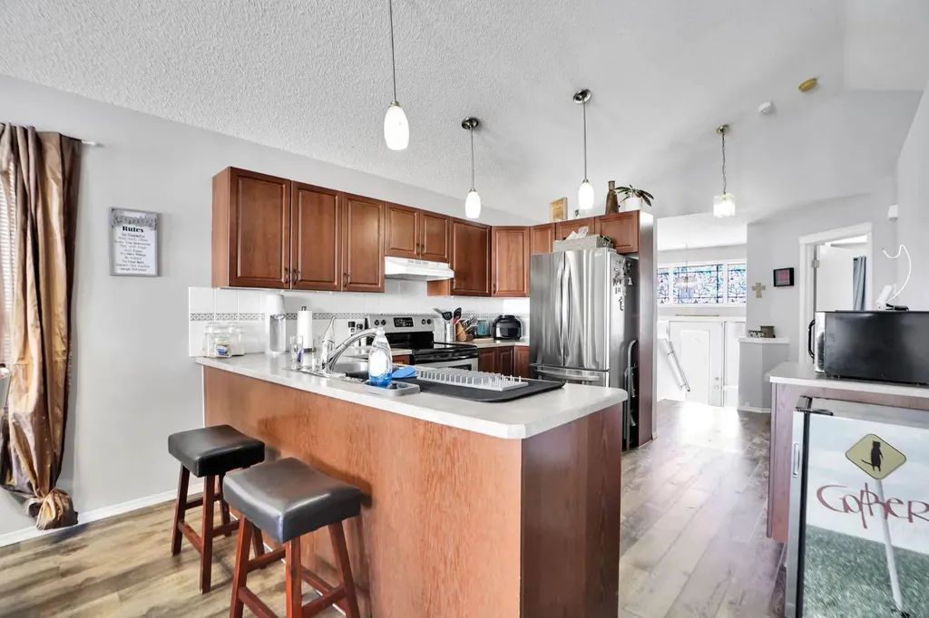 94 Inverness Park SE Calgary AB T2Z3E1