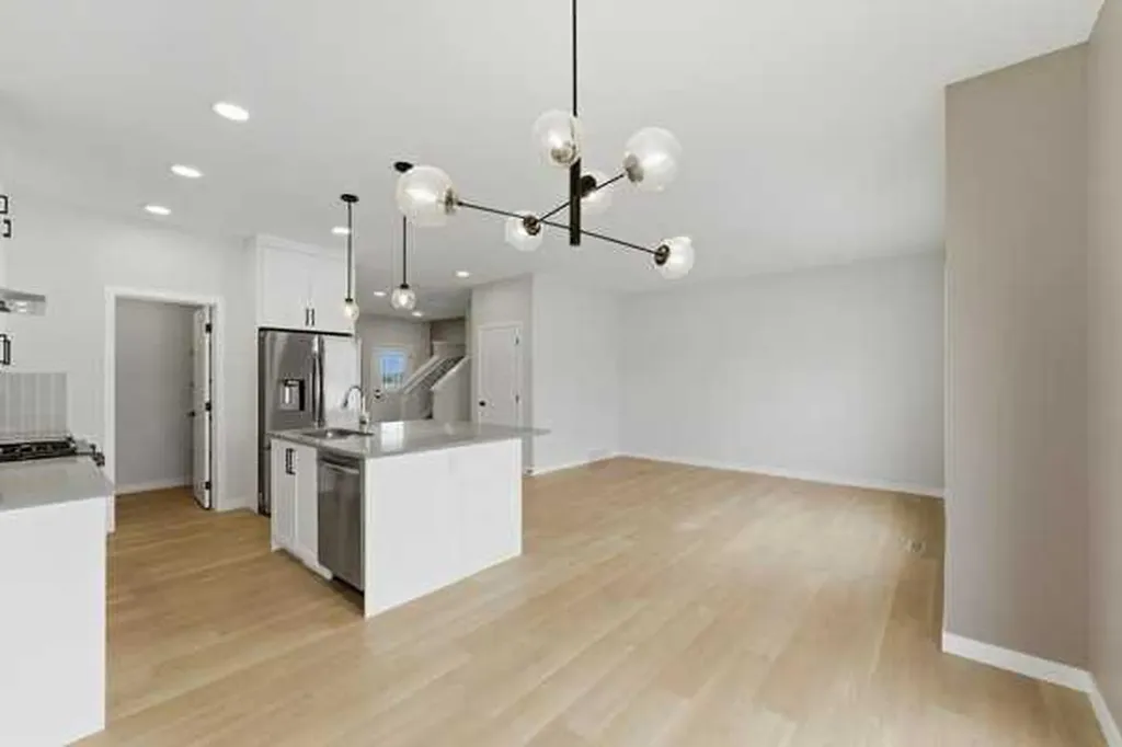 213 Bayview Park SW Airdrie AB T4B4G2