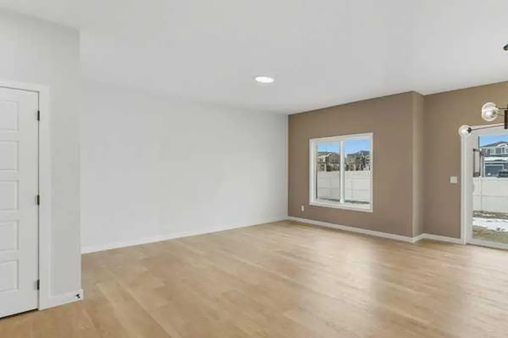 213 Bayview Park SW Airdrie AB T4B4G2