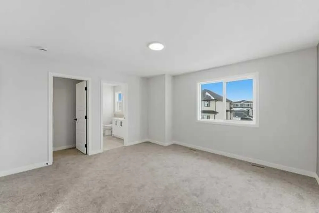 213 Bayview Park SW Airdrie AB T4B4G2