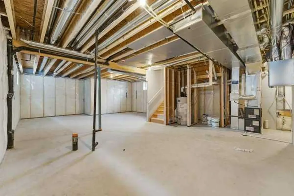 213 Bayview Park SW Airdrie AB T4B4G2