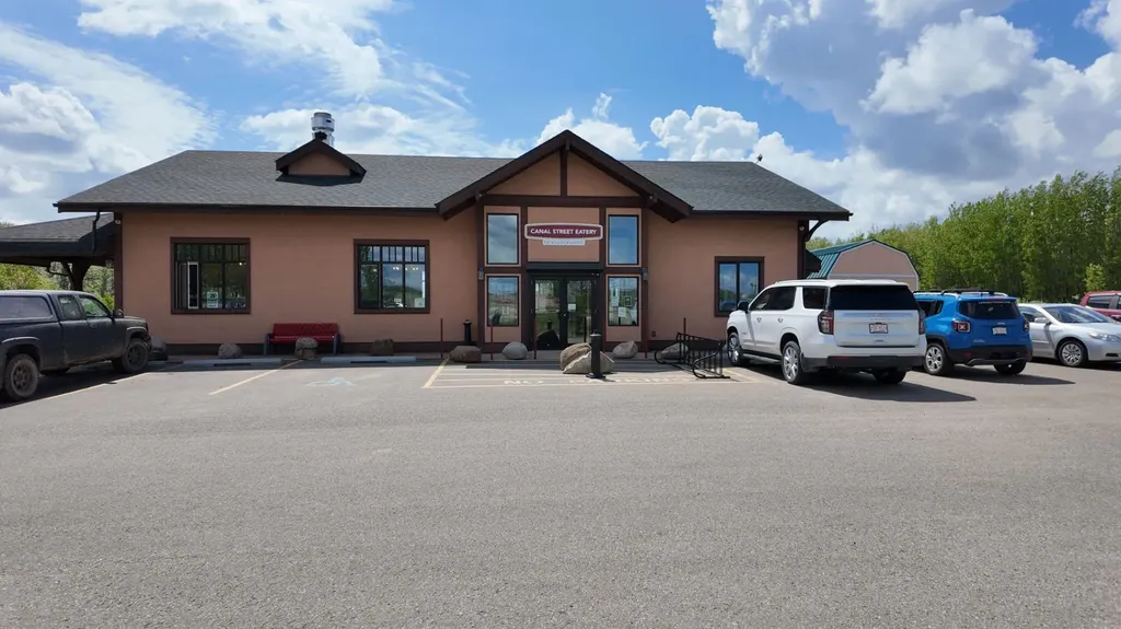 10046 Township Road 422 Road Rural Ponoka County AB T4J 1V9