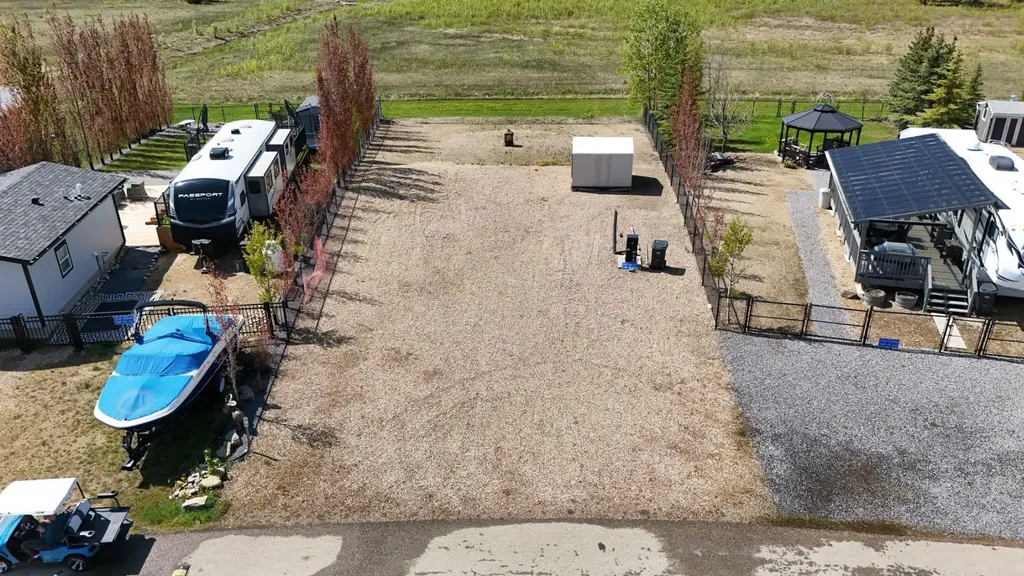 10046 Township Road 422 Road Rural Ponoka County AB T4J 1V9