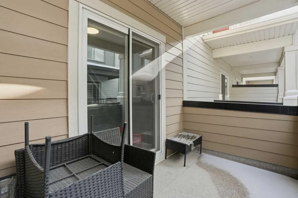 95 Skyview Close NE Calgary AB T3N 1X2