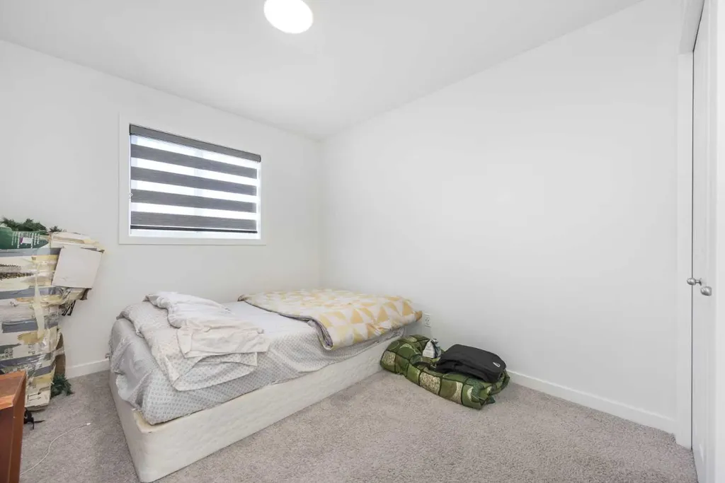 399 Magnolia Drive SE Calgary AB T3M 3M4
