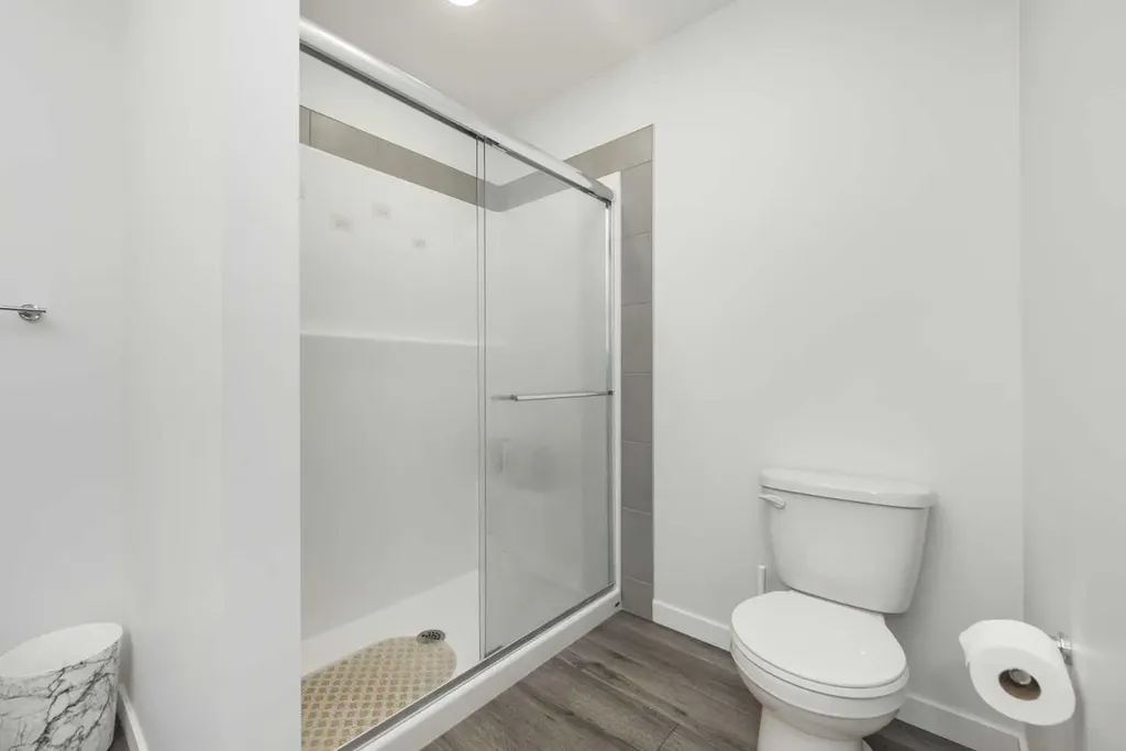 399 Magnolia Drive SE Calgary AB T3M 3M4