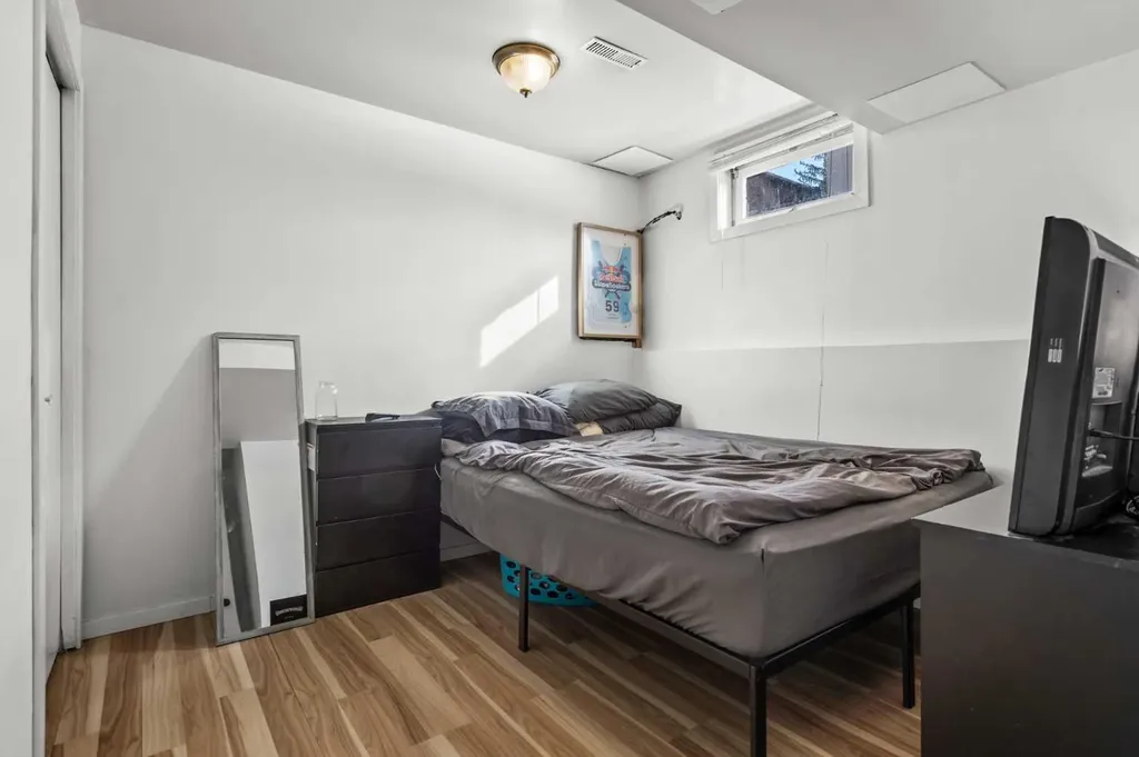 8510 Centre Street NE Calgary AB T3K 1K7