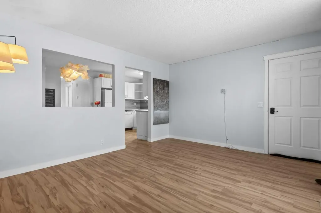 8510 Centre Street NE Calgary AB T3K 1K7