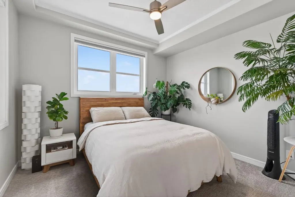 80 Greenbriar Place NW Calgary AB T3B 6J4