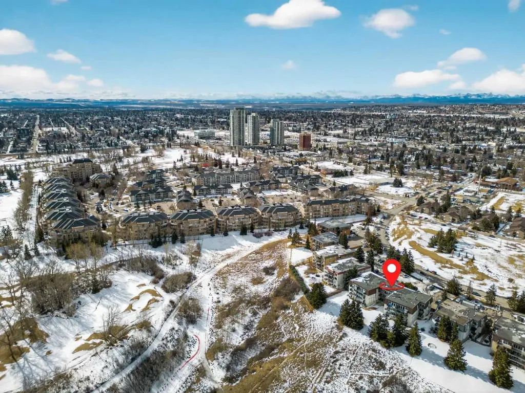 512 Cedar Crescent SW Calgary AB T3C 2Y8