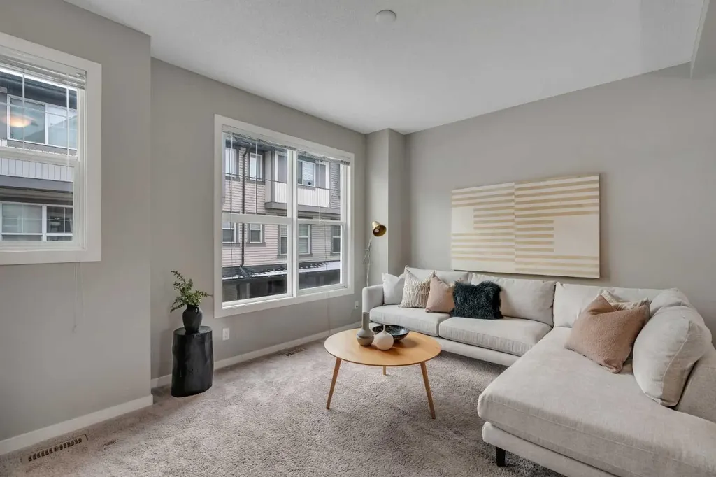 34 New Brighton Point SE Calgary AB T2Z 1B6