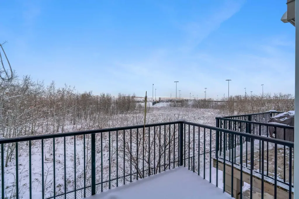 34 New Brighton Point SE Calgary AB T2Z 1B6