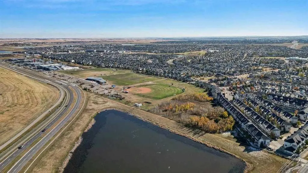 34 New Brighton Point SE Calgary AB T2Z 1B6