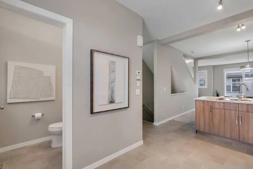 34 New Brighton Point SE Calgary AB T2Z 1B6