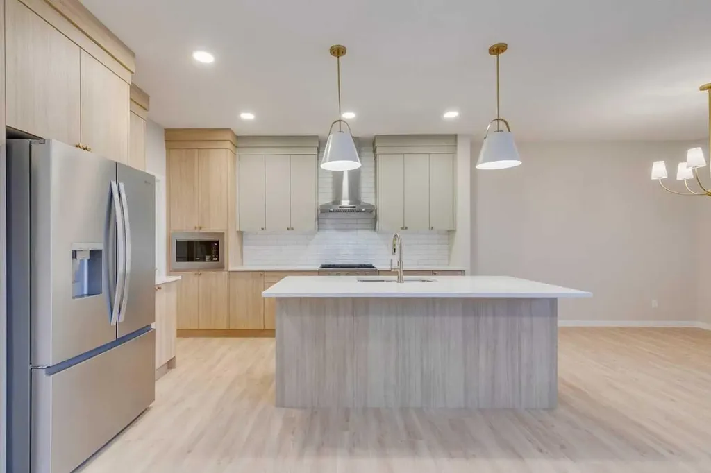 82 Alpine Common SW Calgary AB T2Y0M8