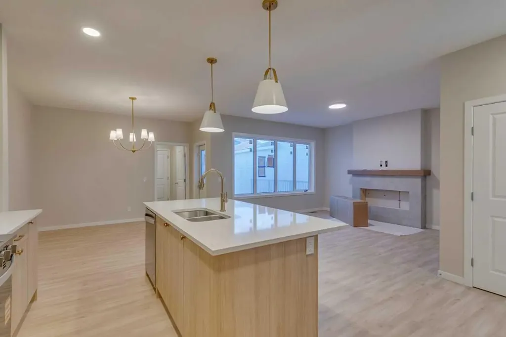 82 Alpine Common SW Calgary AB T2Y0M8