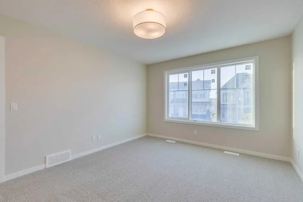 82 Alpine Common SW Calgary AB T2Y0M8