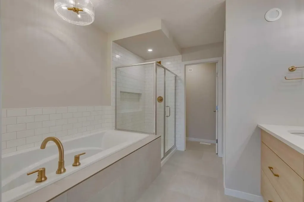 82 Alpine Common SW Calgary AB T2Y0M8