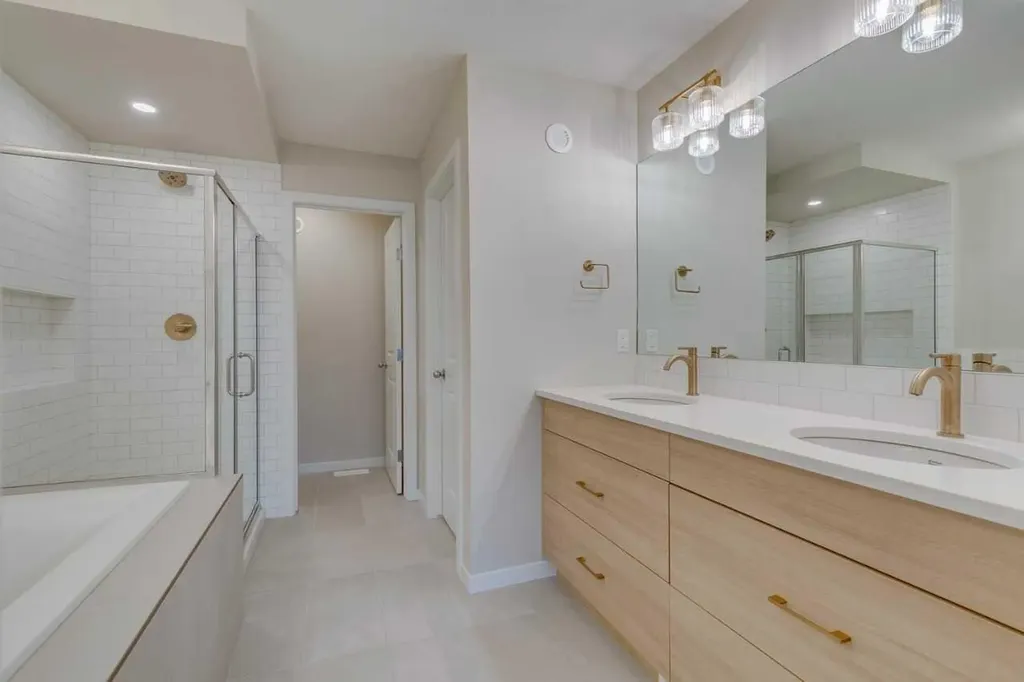 82 Alpine Common SW Calgary AB T2Y0M8