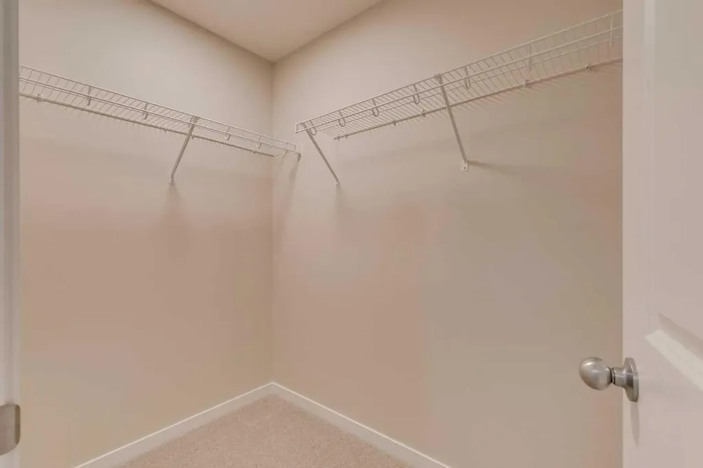 82 Alpine Common SW Calgary AB T2Y0M8