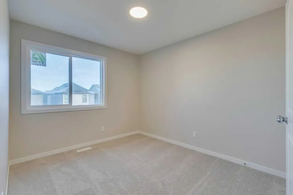 82 Alpine Common SW Calgary AB T2Y0M8