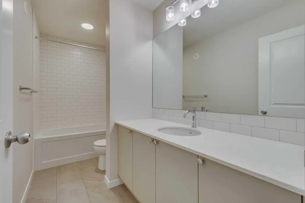 82 Alpine Common SW Calgary AB T2Y0M8