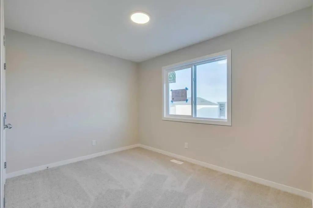82 Alpine Common SW Calgary AB T2Y0M8