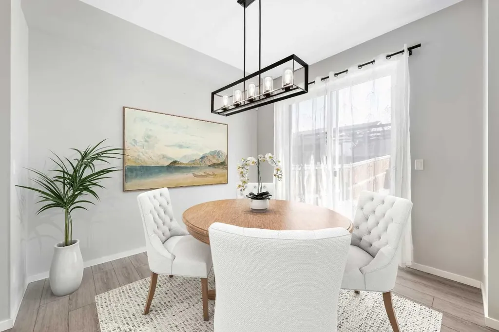 98 Lucas Crescent NW Calgary AB T3G 3M9