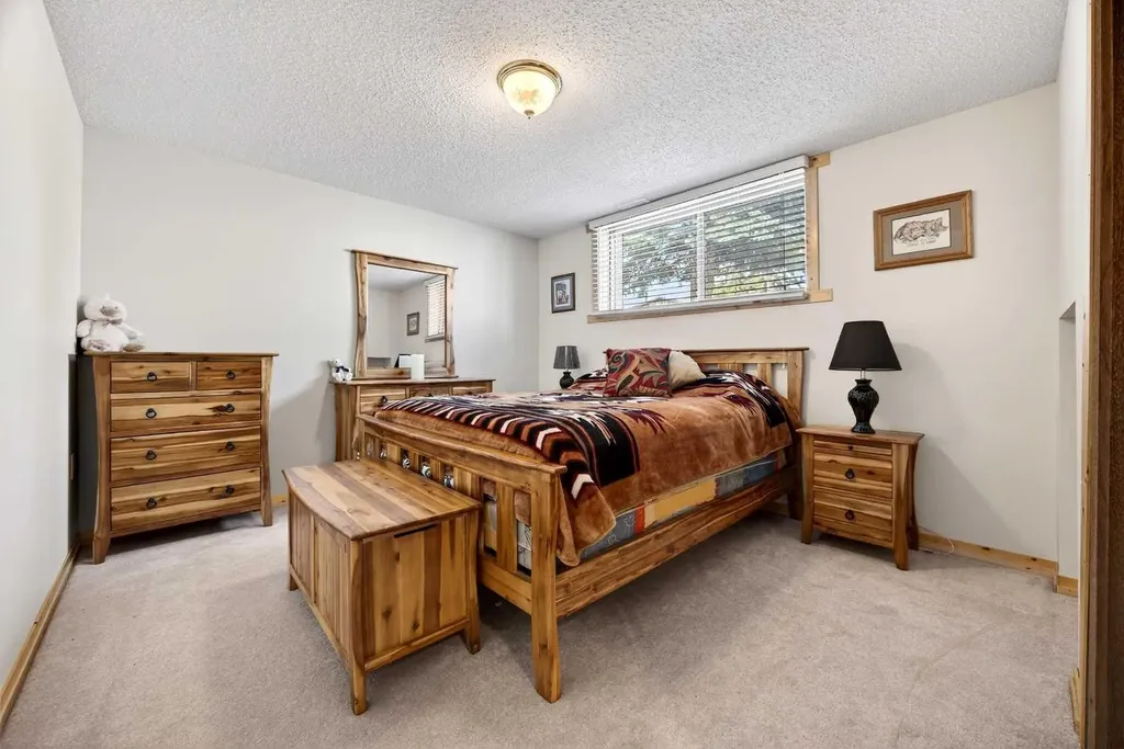 152 Maddock Way NE Calgary AB T2A3X3