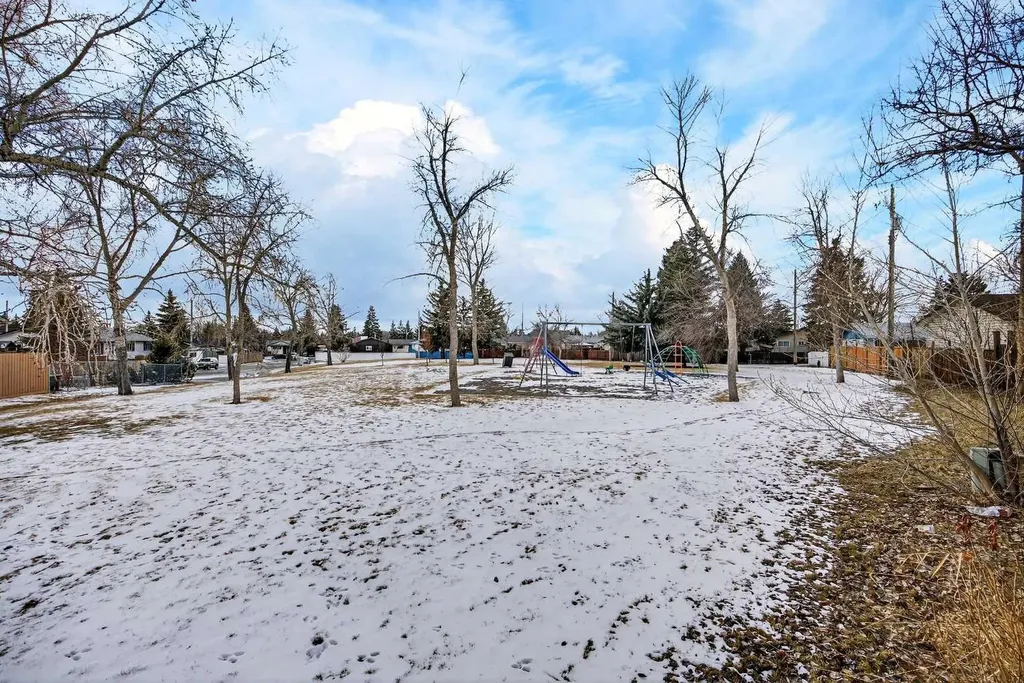 152 Maddock Way NE Calgary AB T2A3X3