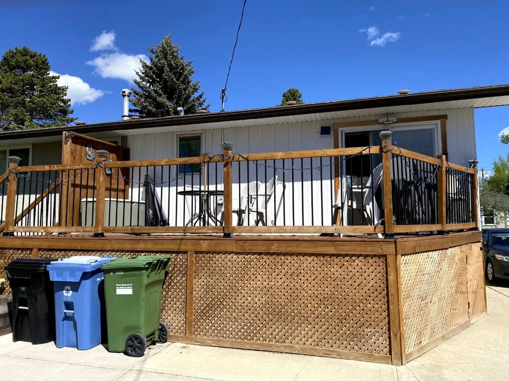 152 Maddock Way NE Calgary AB T2A3X3