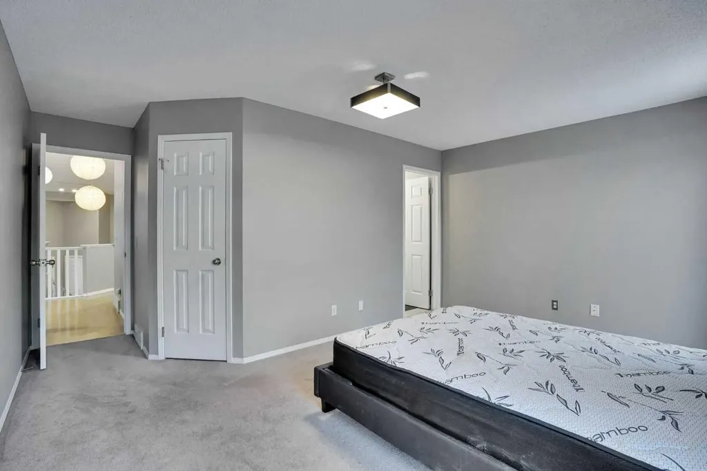 170 Citadel Gardens NW Calgary AB t3g 3x6