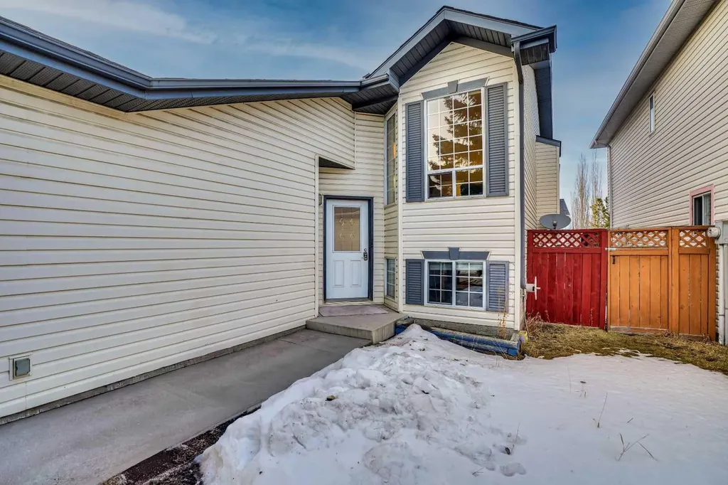 170 Citadel Gardens NW Calgary AB t3g 3x6