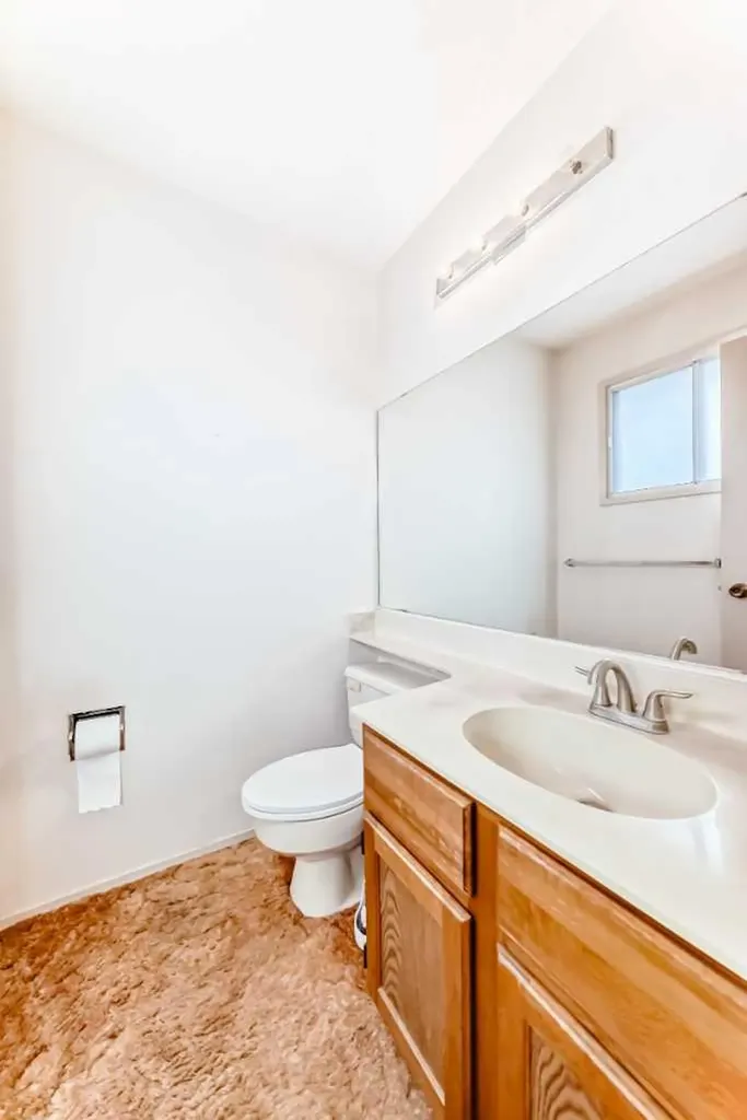 224 Berwick Way NW Calgary AB T3K 1C1