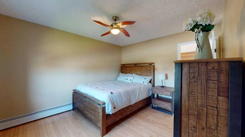 185 Oaks Bay Fort Mcmurray AB T9K 1P9