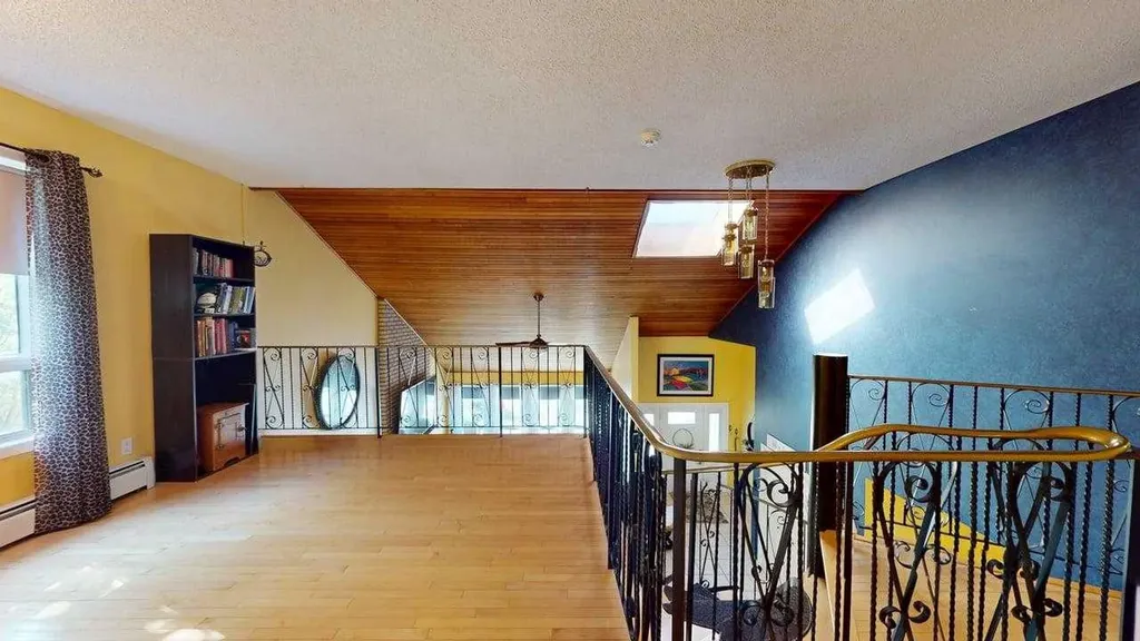 185 Oaks Bay Fort Mcmurray AB T9K 1P9