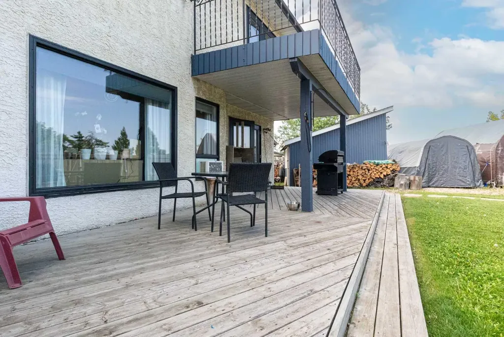 185 Oaks Bay Fort Mcmurray AB T9K 1P9